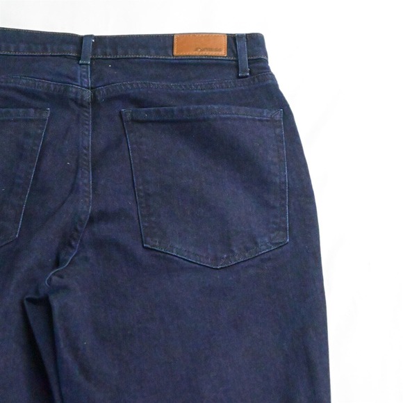 Express 12 High Rise Cropped Straight Dark Wash Stretch Denim Jeans - Picture 4 of 5